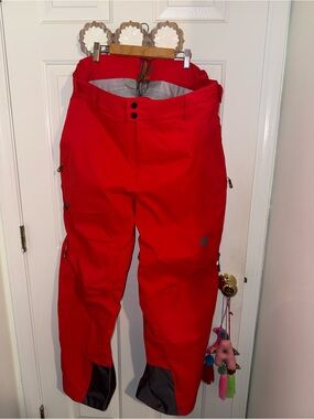 Stio Red Men's Cargo Ski Pants
